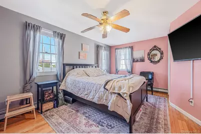 268 W Shore Drive, Massapequa, NY 11758 - Photo 30