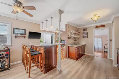 268 W Shore Drive, Massapequa, NY 11758 - Photo 24