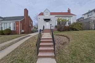 64-59 228th St, Oakland Gardens, NY 11364 - Photo 12