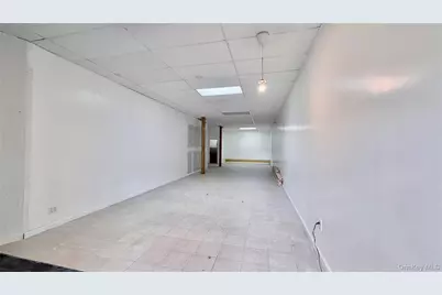 10615 Guy R Brewer Boulevard, Jamaica, NY 11433 - Photo 18