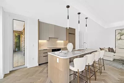 78-29 Austin Street #502, Forest Hills, NY 11375 - Photo 6