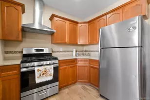 85-11 Sutter Ave, Ozone Park, NY 11417 - Photo 8