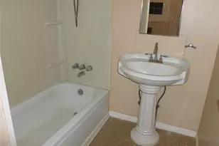 19 Main St, Wappingers Falls, NY 12590 - Photo 10