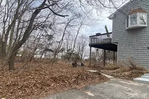 31 Glen Dr, Sound Beach, NY 11789 - Photo 4