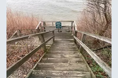 31 Glen Drive, Sound Beach, NY 11789 - Photo 28