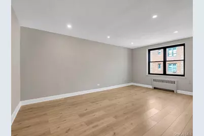 88-09 Northern Blvd #505, East Elmhurst, NY 11369 - Photo 4