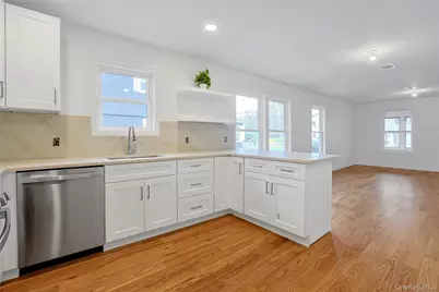 13 Richard Street, Sloatsburg, NY 10974 - Photo 8