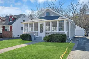 13 Richard St, Sloatsburg, NY 10974 - Photo 2