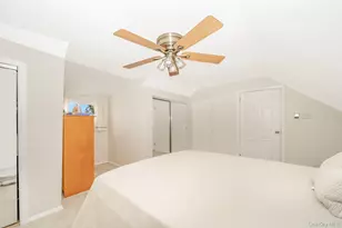 385 Irving St, Central Islip, NY 11722 - Photo 16