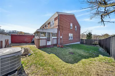 62-01 Douglaston Parkway, Douglaston, NY 11362 - Photo 28