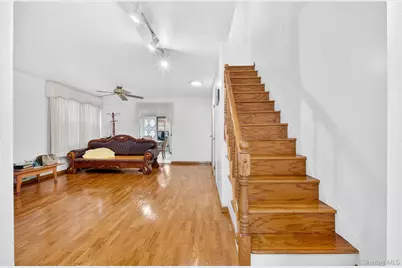 62-01 Douglaston Parkway, Douglaston, NY 11362 - Photo 6