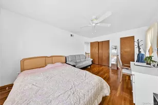 62-01 Douglaston Pkwy, Douglaston, NY 11362 - Photo 20