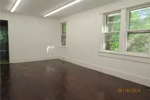 82 North Rd, Bloomingburg, NY 12721 - Photo 2