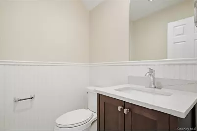 7 Monitor Road, Smithtown, NY 11787 - Photo 14