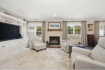 7 Monitor Road, Smithtown, NY 11787 - Photo 12