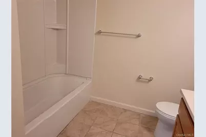 266 Ruth Court #266, Middletown, NY 10940 - Photo 8