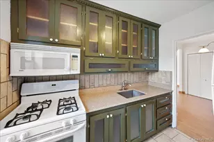 25-40 Union St, Flushing, NY 11354 - Photo 8