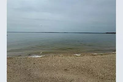 1429 Peconic Bay Boulevard, Jamesport, NY 11947 - Photo 6