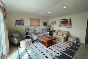 1429 Peconic Bay Blvd, Jamesport, NY 11947 - Photo 10