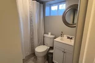 14 Redbrook Rd, Great Neck, NY 11024 - Photo 8