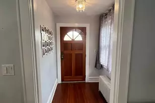 14 Redbrook Rd, Great Neck, NY 11024 - Photo 18