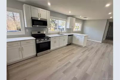 51 Wileman Avenue, Walden, NY 12586 - Photo 2