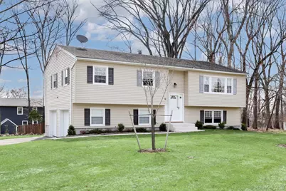 74 Minuteman Circle, Orangeburg, NY 10962 - Photo 32