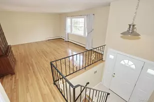 74 Minute Man Cir, Orangeburg, NY 10962 - Photo 4