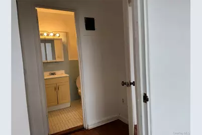 108-49 63rd Ave #2C, Forest Hills, NY 11375 - Photo 10