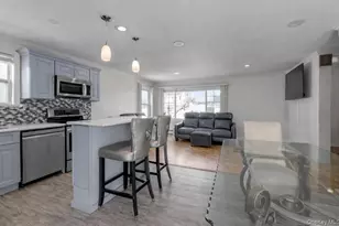 15 Silverpine Dr, Amityville, NY 11701 - Photo 4