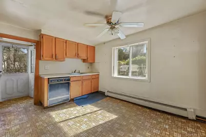 15 Henry Street, Greenwich, CT 06830 - Photo 12