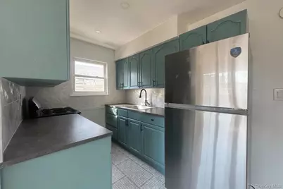 1726 Plainview Avenue, Far Rockaway, NY 11691 - Photo 2