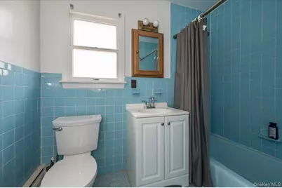 7 Poplar Avenue #7, Bronx, NY 10465 - Photo 10