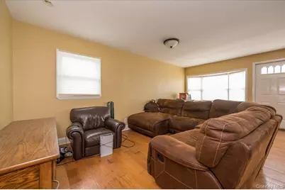 7 Poplar Avenue #7, Bronx, NY 10465 - Photo 4