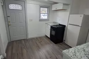 17 Canal St, Ellenville, NY 12428 - Photo 4