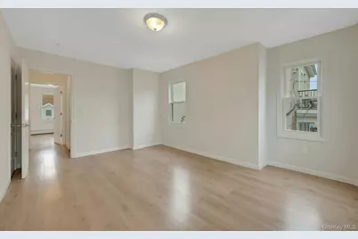 25 S Washington Street, Tarrytown, NY 10591 - Photo 18