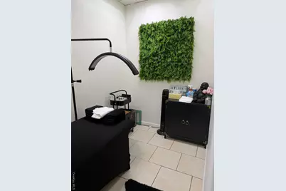 120-21 Liberty Ave #2nd Floor, Richmond Hill, NY 11419 - Photo 4