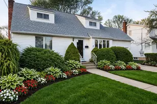 77 Nims Ave, West Babylon, NY 11704 - Photo 2