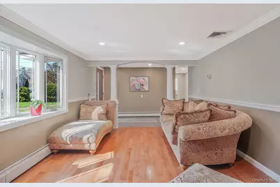 43 Hallock Avenue, Smithtown, NY 11787 - Photo 10
