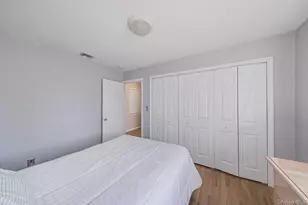 43 Hallock Ave, Smithtown, NY 11787 - Photo 32