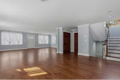 246 Tibbetts Road, Yonkers, NY 10705 - Photo 4