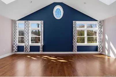 246 Tibbetts Road, Yonkers, NY 10705 - Photo 18