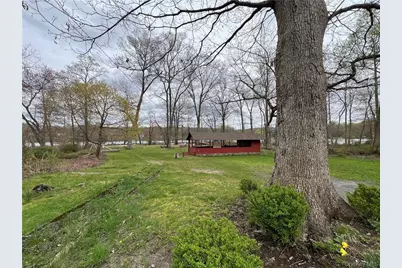 3180 Lincoln Drive, Mohegan Lake, NY 10547 - Photo 12