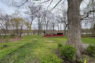 3180 Lincoln Dr, Mohegan Lake, NY 10547 - Photo 12