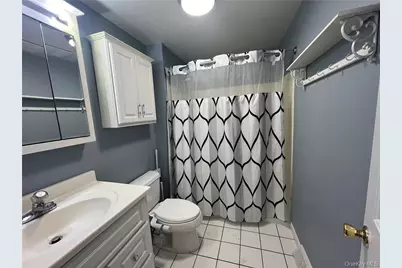 3180 Lincoln Drive, Mohegan Lake, NY 10547 - Photo 8