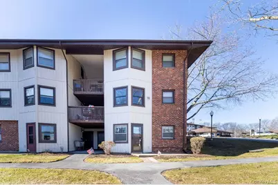 10 Regents Place #D, Yorktown Heights, NY 10598 - Photo 1