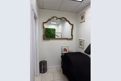 12021 Liberty Avenue, Richmond Hill, NY 11419 - Photo 8