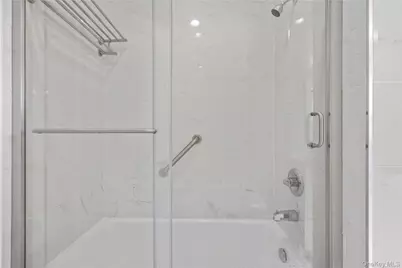 148-19 87th Avenue, Jamaica, NY 11435 - Photo 20