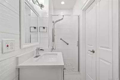 148-19 87th Avenue, Jamaica, NY 11435 - Photo 16