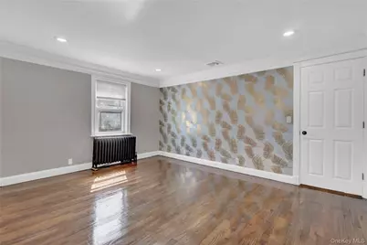 154 California Avenue, Freeport, NY 11520 - Photo 20